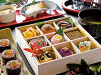 [Weekdays only, room charge free] Enjoy "Winter Afternoon Tea" in a private room