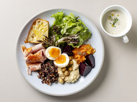 【WEEKDAY LUNCH】平日限定 カフェ付！選べるメイン＆デザート