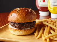 【Halal Kuroge Wagyu Beef】Hamburger