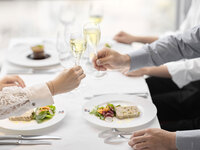 [Dinner] Main course is domestic beef roti with one drink, total of three dishes