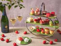 Afternoon tea set (with a glass of champagne)