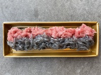 たっぷり生しらすと本マグロすき身の太巻き（4巻）