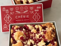 サマーフルーツクランブルケーキ