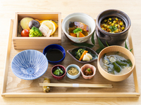 瀬戸の名物 穴子の土鍋飯