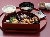夏の焼魚膳