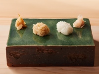 [Lunch] Sushi course with 16 sushi selections