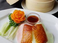 【11/30まで！】北京ダック・牛カルビ・秋刀魚の香り揚げ入りコース／飲み放題付 7,000円