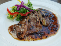 【9-11月】フカヒレ姿煮込み・骨付き牛カルビ・北京ダック入りコース／飲み放題付 12,000円