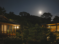 [October 6th (Mon)] Enjoy the harvest moon and fantastic Noh at the dinner event "Moon Viewing Evening"