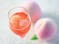 【HP限定】夏の京アフタヌーンティー「夏の果実と縁涼み」＋桃スパークリングカクテル