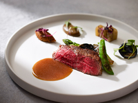 Weekend Luxury Lunch! 6 dishes including rare Japanese Black Beef