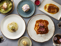 Weekend Luxury Lunch! 6 dishes including rare Japanese Black Beef + Champagne toast(Saturday and National Holidays only from August)