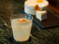 [BAR] Plan with charcuterie and one mixology cocktail