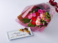 [สำหรับการขอแต่งงาน วันครบรอบ และงานฉลองอื่นๆ!] คอร์สอาหารค่ำวันครบรอบ