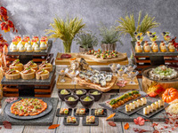 【Weekday/National holidays】 Chefs Treat Autumn Lunch Buffet(with Halloween Conrad Bear)