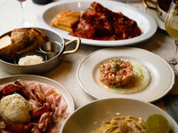 【DINNER】RACINESの自家製パンと旬を味わうシェアスタイルコース