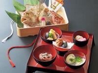 お食い初め膳（女の子）　￥6,380