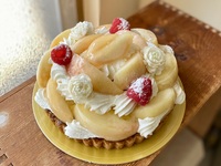 桃のタルト　12センチ　（2～4名様）