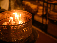 ワンドリンク+プチギフト付き　スペシャル薪焼きディナーコース¥26400