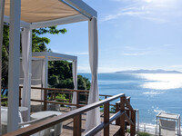 眼前に海が広がる、半個室”SUNSET CABIN”　お食事プラン