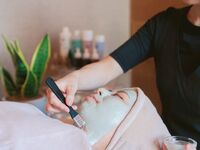 [Summer only] Luxurious body and facial 90 minutes