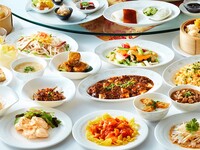 【WEB限定★個室確約】乾杯ドリンク付き　土日祝日ディナー食べ放題プラン