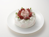 【記念日ランチ】ANNIVERSARY CAKE ＆ 乾杯スパークリング付き！
