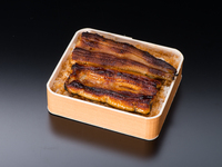 お弁当　せせらぎ鰻弁当