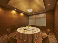 【個室確約・乾杯スパークリングワイン付き】お顔合わせ・お祝いコースA