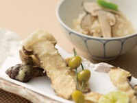 〈9/1~11/30〉〈前日までのWEB予約〉松茸と和牛すき焼きの特別会席