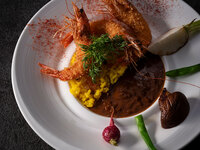 【90-Minute Dining】Mini Buffet Included ≪Lunch≫Americane Curry and Rice with Deep-Fried Angel Prawns