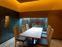 Lunch — Private room: 1 room ¥8,000 (maximum stay 3 hours)