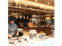 【ディナーde懇親会・忘年会・新年会】＜土日祝＞仲間で集う楽しいひととき！特典付き！飲み放題付きプラン