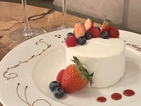 ホールケーキ(3号サイズ)