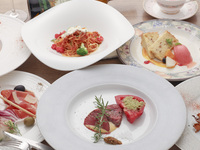 【平日ランチ限定】お得なウィークデイランチコース <1月>　◇ お得に楽しむフルコースランチ ◇