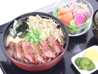 峠下牛みすじとろろ茸丼