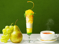 洋ナシとアールグレイの「レイヤード・パフェ」 + カフェフリー付