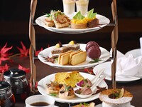 自家製紫イモのプリンと実りの秋を満喫　アフタヌーンティーセット