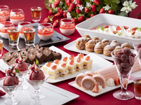 Kazahana Lunch Half Buffet & Strawberry Dessert Fair Weekdays + 1 Drink