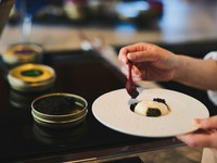 【メイン料理1種類を選べる】ディナービュッフェ＜大人＞