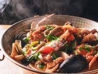 残暑割「9/13〜9/23限定」★海鮮三昧「海の幸・山の幸大皿盛り」「具材たっぷり洋風魚貝蒸し」など★おまかせ8品6皿コース＋フリーフロー（飲み放題100分）