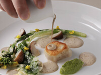 Lunch EMOTION -Five Courses  + Welcome Champagne 