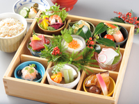 ☆Setoka  with Nagi beef Ceramic Plate+ Bizen Kuroge Wagyu beef sukiyaki (Dinner)