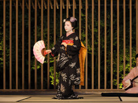 "Special evening with dance in March, April, and May" Special Kaiseki dinner prepared by the head chef and viewing of a geisha and maiko performance