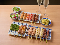 串だけを沢山食べたい！！【百鳥名物　串お任せ8種＋10月末まで特別プラン！選べる乾杯ドリンクサービス】4,500円(税込)