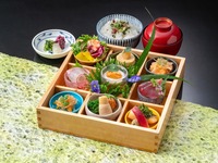 ☆Setoka  with Nagi beef Ceramic Plate+ Bizen Kuroge Wagyu beef sukiyaki (Launch)