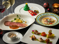 【6:00p.m または 8:30p.m.入店】Sparkling Christmas　フリーフロー付き　＊12/20、21、24，25