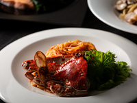 Web Special — Lunch Set: Tomato Cream Pasta with Watarigani (blue crab) — includes 1 drink