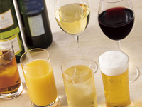 【平日・WEB予約限定特典】11:30入店に限りグラスワイン、生ビール(小)などワンドリンクサービス！（11月･12月）