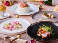 【2025 Xmasランチ 個室確約】乾杯スパークリングワイン&クリスマスケーキ付き　パイ包みスープや寒鯛のポワレ・国産牛を味わう全5品-SHIKITEI-